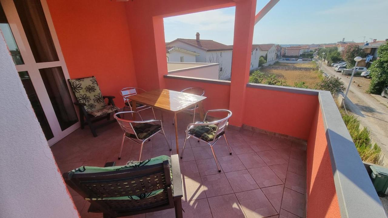 Appartamento Haus Zarko Vir Esterno foto
