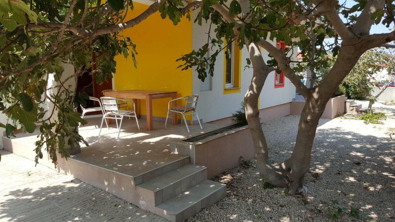Appartamento Haus Zarko Vir Esterno foto