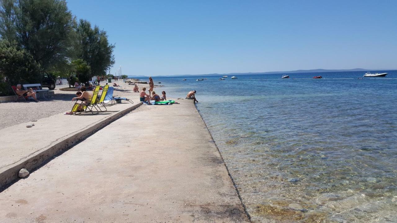 Appartamento Haus Zarko Vir Esterno foto