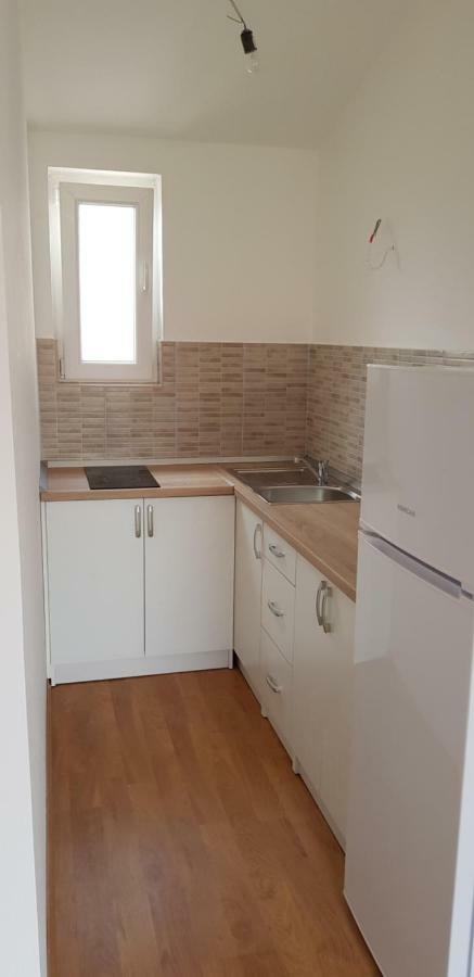 Appartamento Haus Zarko Vir Esterno foto